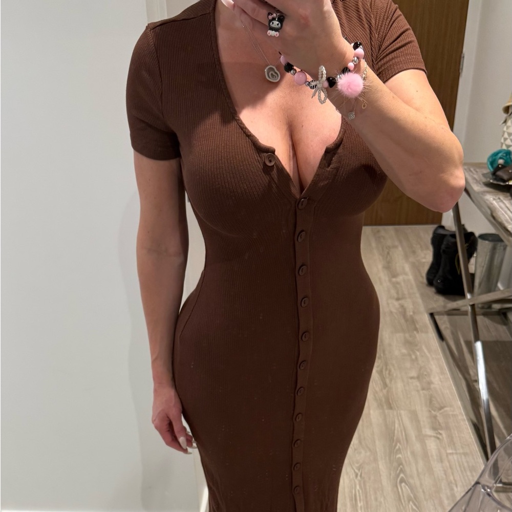 Brown Shein Dress – Perfect for Fall & Winter!
